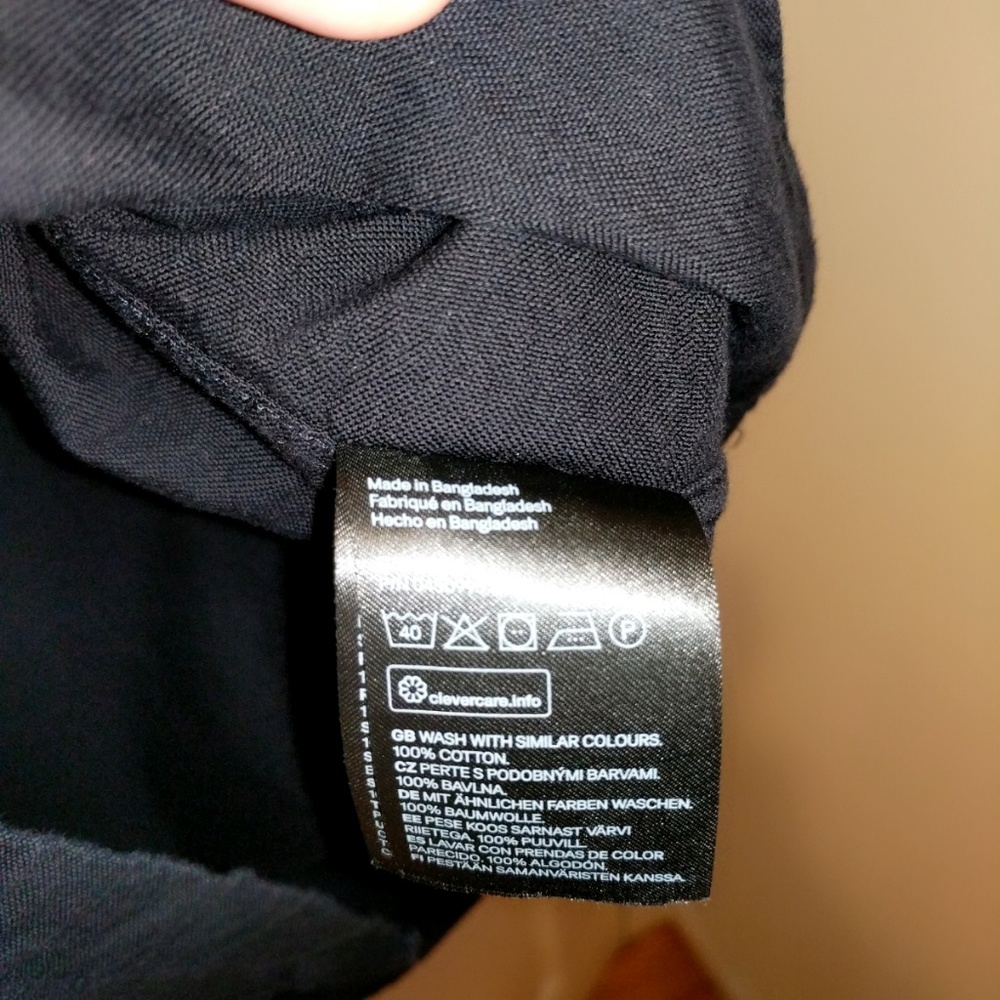 H&M Button Down Shirt - Regular Fit - Black - XL - Picture 4 of 5